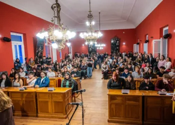 Proponen incluir los 200 años de la ciudad en la agenda del Concejo Deliberante Estudiantil
