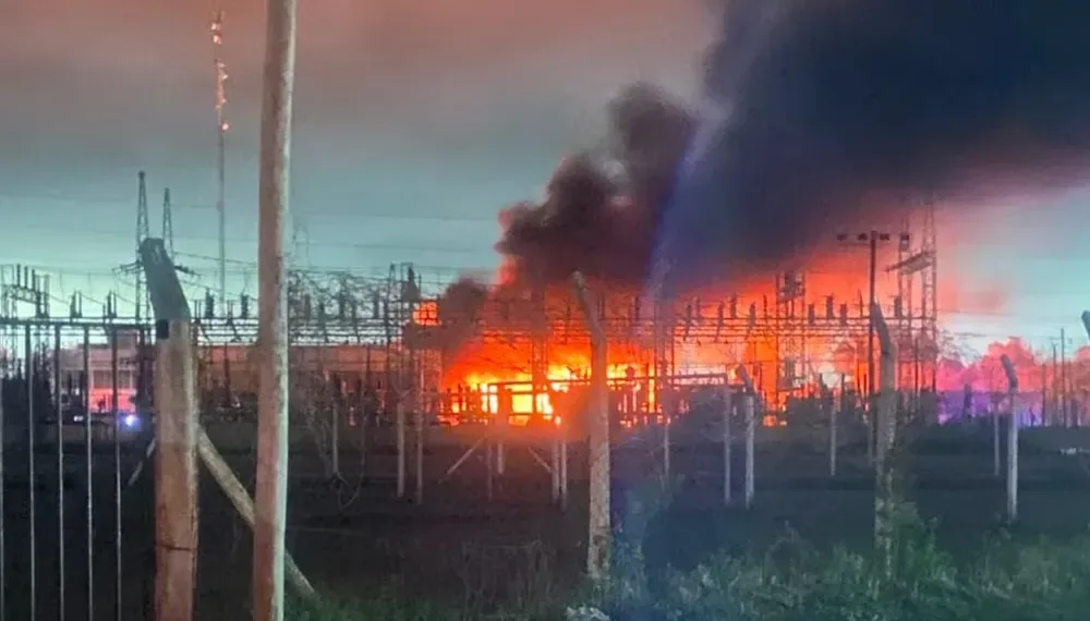 Apagón en La Plata: el incendio de una central eléctrica dejó miles de vecinos sin luz