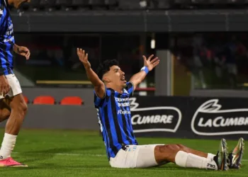 Atlético Tucumán se clasificó con goleada ante Independiente a los cuartos de final de Copa Argentina