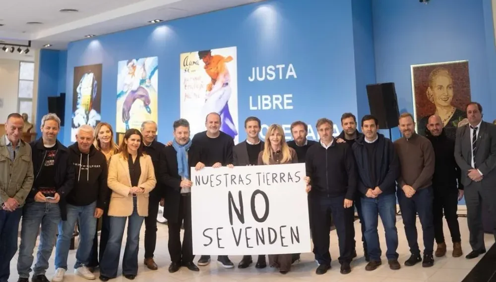 La «Liga» de intedentes sumó al alcalde de Baradero y ahora son doce
