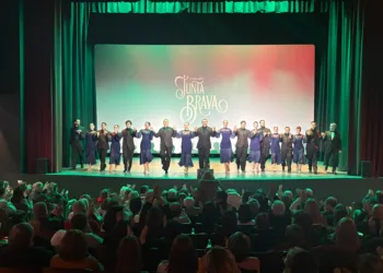 Junta Brava brilló en el Cine Teatro Roma