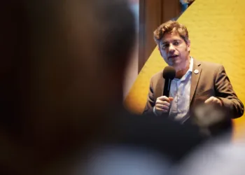 Kicillof retoma su agenda nacional y desembarca en Chaco
