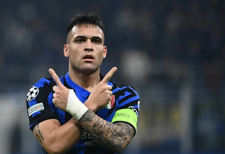 Barcelona quiere a Lautaro Martínez tras caerse la llegada de Julián Álvarez