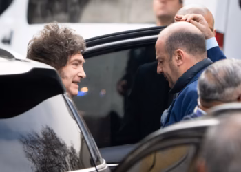Javier Milei retoma la agenda oficial tras nueve días en la quinta de Olivos