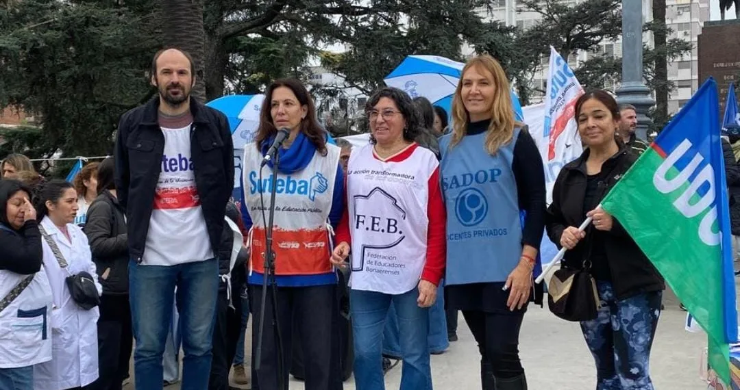 Alto acatamiento al paro docente en Junín y fuerte apoyo al reclamo
