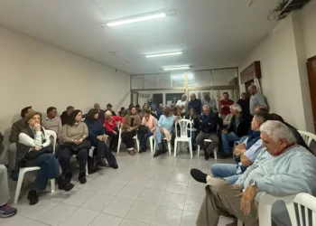 Los productores de Colón intimaron al Intendente local por los caminos rurales