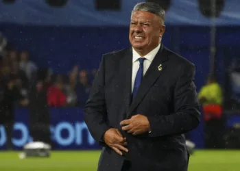 Tapia sacó pecho ante la FIFA: “Trabajamos con firmeza en defensa de nuestros futbolistas»