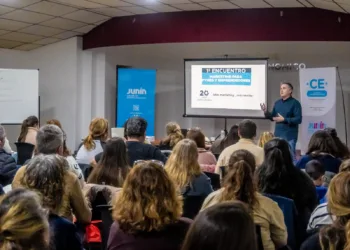 Más de 130 emprendedores se capacitaron sobre nuevas tendencias en marketing