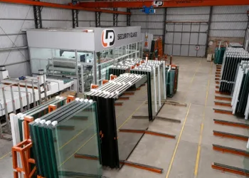LP Vidrios consolida desde Junín una planta cada vez más conectada