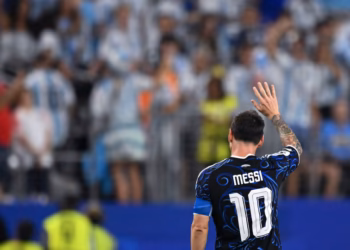 “Eternamente gracias, capitán”: los mensajes que recibió Messi tras anunciar su retiro