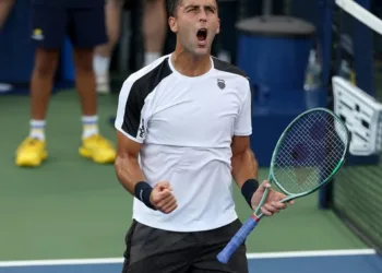 Duelo de argentinos en el US Open: Tomás Etcheverry y Mariano Navone serán rivales en la tercera ronda